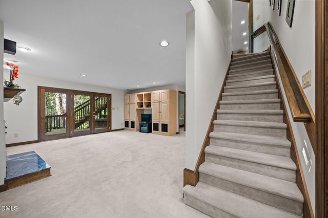 12117 Cliffside Circle, Raleigh, NC 27609