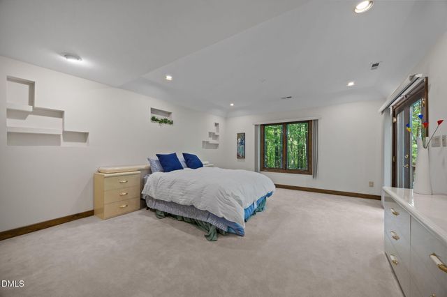 12117 Cliffside Circle, Raleigh, NC 27609