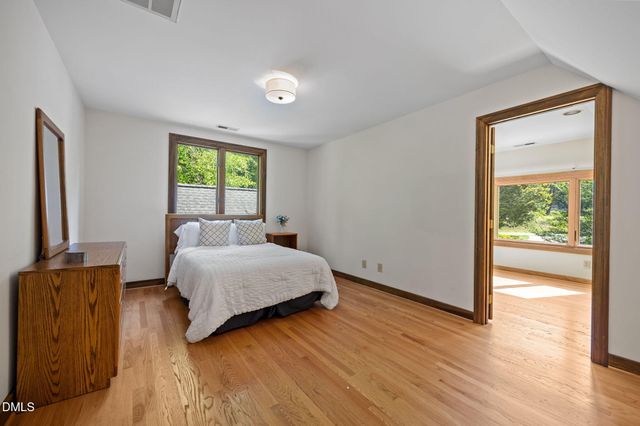 12117 Cliffside Circle, Raleigh, NC 27609