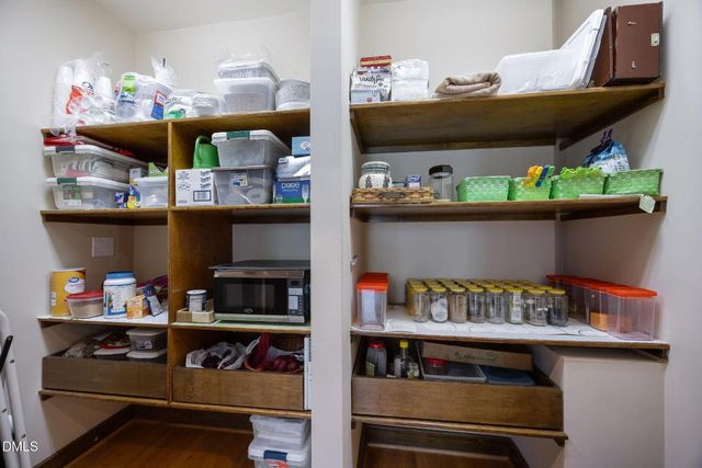 12117 Cliffside Circle, Raleigh, NC 27609