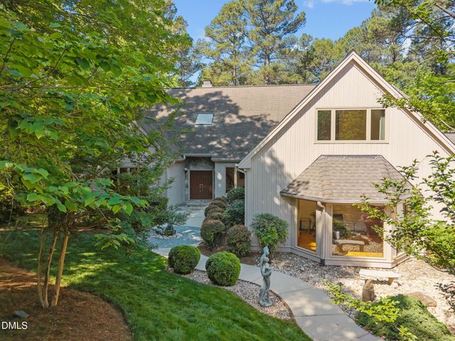 12117 Cliffside Circle, Raleigh, NC 27609