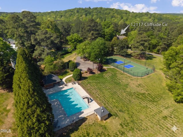 12117 Cliffside Circle, Raleigh, NC 27609
