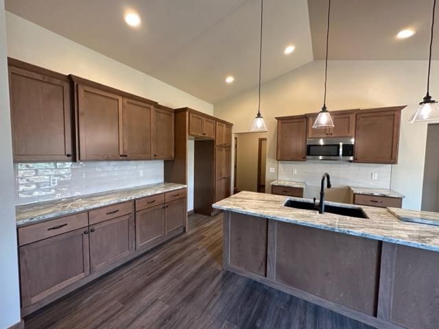 W6534 BREEZY WAY, Appleton, WI 54915