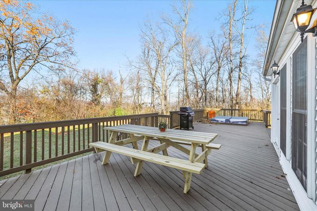 1170 HIGHRIDGE RD, Front Royal, VA 22630