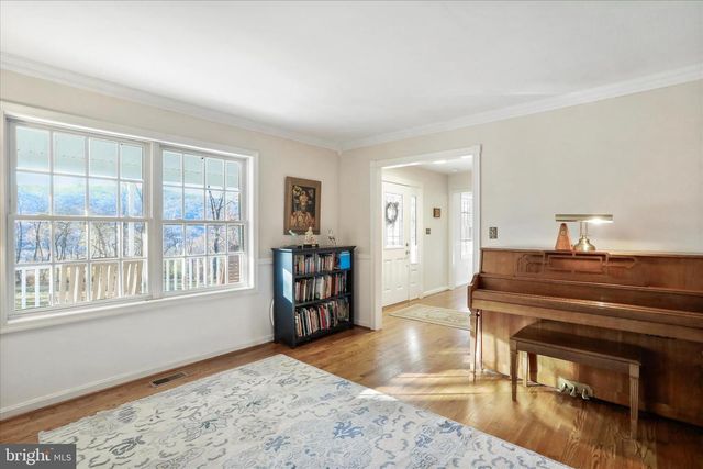 1170 HIGHRIDGE RD, Front Royal, VA 22630