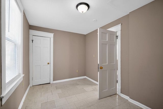 5256 N 36th STREET, Milwaukee, WI 53209