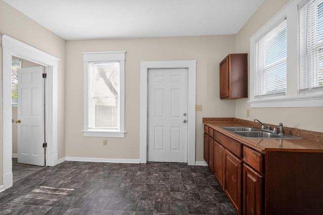 5256 N 36th STREET, Milwaukee, WI 53209