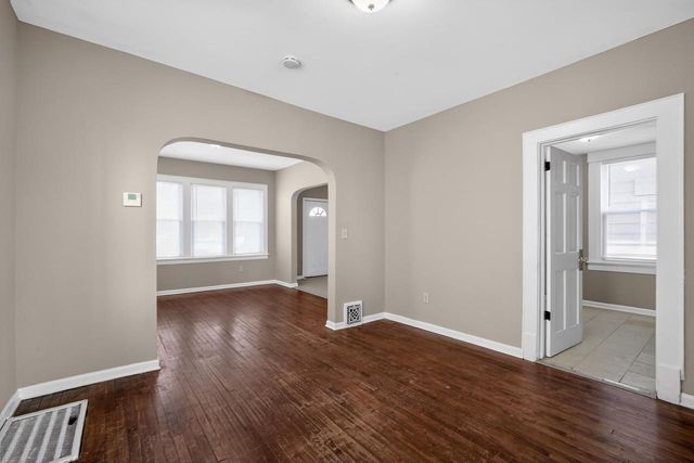5256 N 36th STREET, Milwaukee, WI 53209