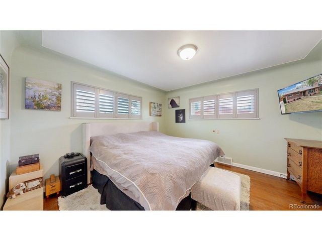 2430 Lee St, Lakewood, CO 80215