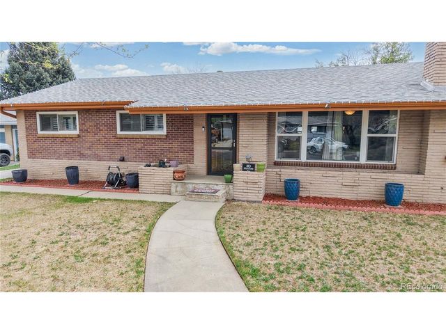 2430 Lee St, Lakewood, CO 80215