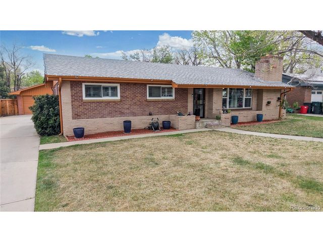 2430 Lee St, Lakewood, CO 80215