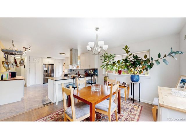 2430 Lee St, Lakewood, CO 80215