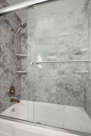 1105 Oak Avenue, Redwood City, CA 94061