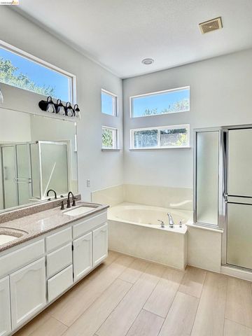 1730 Jubilee Dr, Brentwood, CA 94513