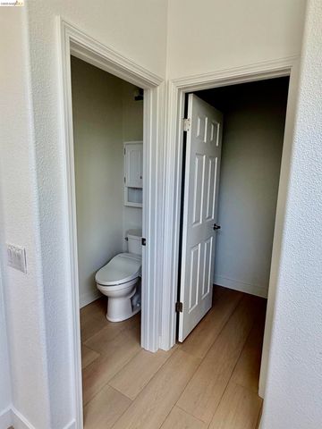 1730 Jubilee Dr, Brentwood, CA 94513