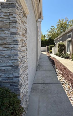 1730 Jubilee Dr, Brentwood, CA 94513