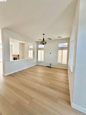 1730 Jubilee Dr, Brentwood, CA 94513