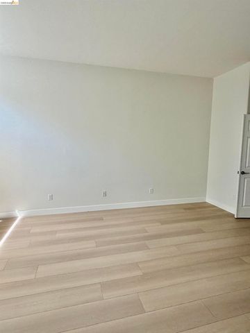 1730 Jubilee Dr, Brentwood, CA 94513