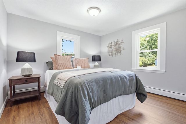 12 Elizabeth St, Stoughton, MA 02072