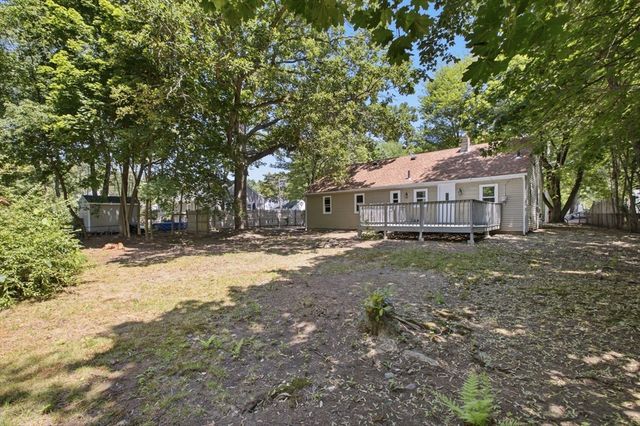 12 Elizabeth St, Stoughton, MA 02072