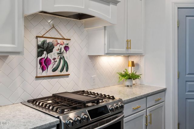 734 Kerr Lake Drive, Fuquay Varina, NC 27526