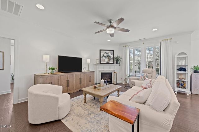 734 Kerr Lake Drive, Fuquay Varina, NC 27526