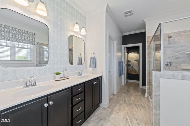 734 Kerr Lake Drive, Fuquay Varina, NC 27526