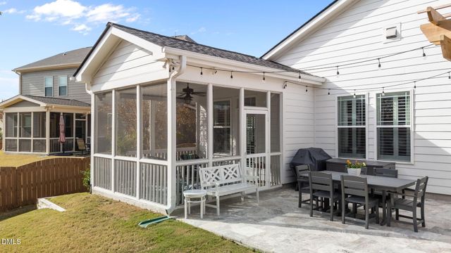 734 Kerr Lake Drive, Fuquay Varina, NC 27526