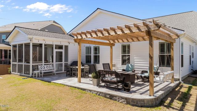 734 Kerr Lake Drive, Fuquay Varina, NC 27526