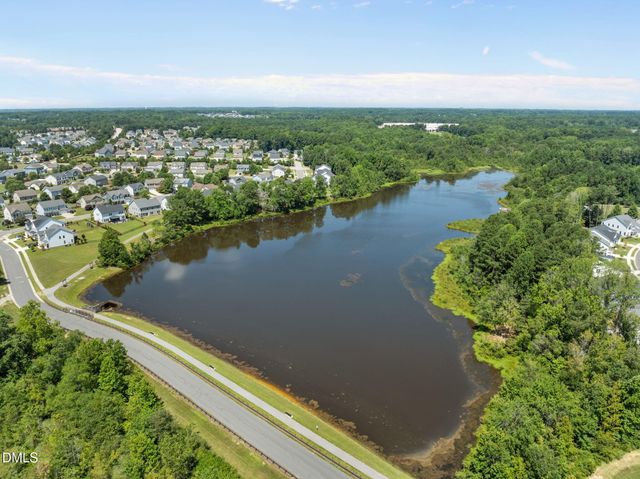 734 Kerr Lake Drive, Fuquay Varina, NC 27526