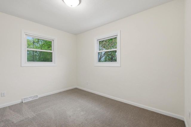 326 Prairie View Court, Oregon, WI 53575