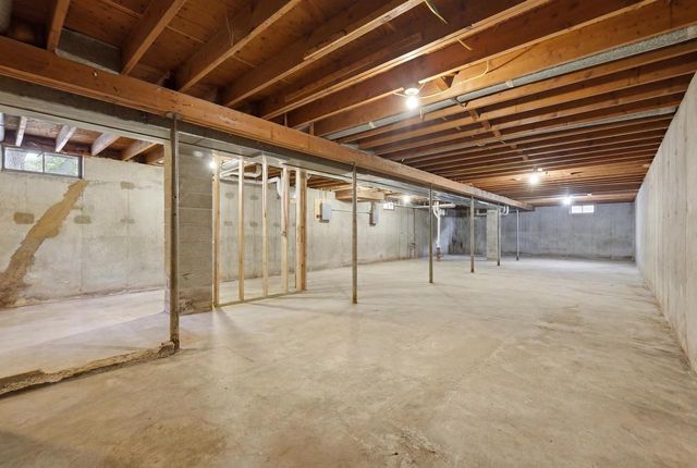 326 Prairie View Court, Oregon, WI 53575
