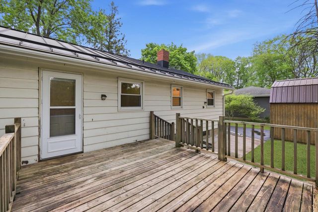 326 Prairie View Court, Oregon, WI 53575