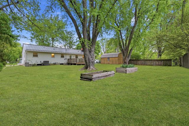 326 Prairie View Court, Oregon, WI 53575