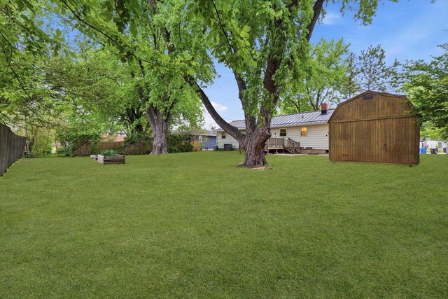 326 Prairie View Court, Oregon, WI 53575