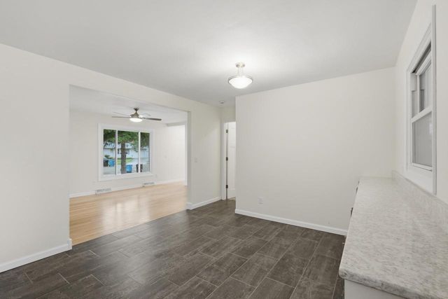 326 Prairie View Court, Oregon, WI 53575