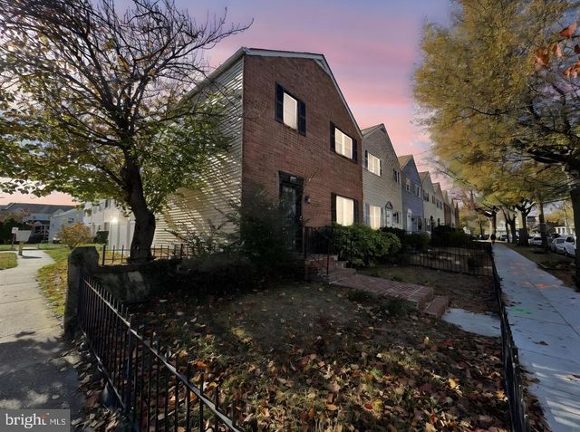 3300 MARTIN LUTHER KING JR AVE SE, Washington, DC 20032