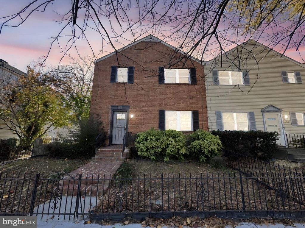 3300 MARTIN LUTHER KING JR AVE SE, Washington, DC 20032