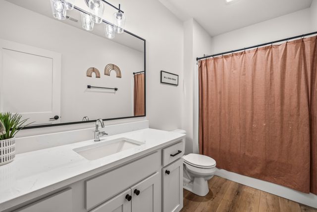 1509 Crestwood Drive, Boone, IA 50036
