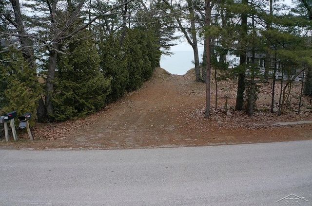 5361 E 11th Street, Sims Twp, MI 48703