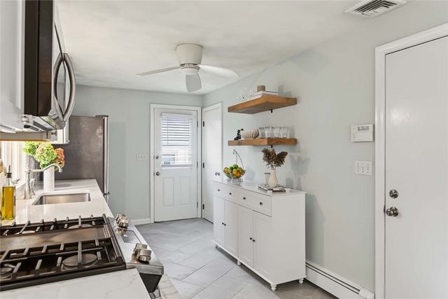 143 Church Street, Barrington, RI 02806