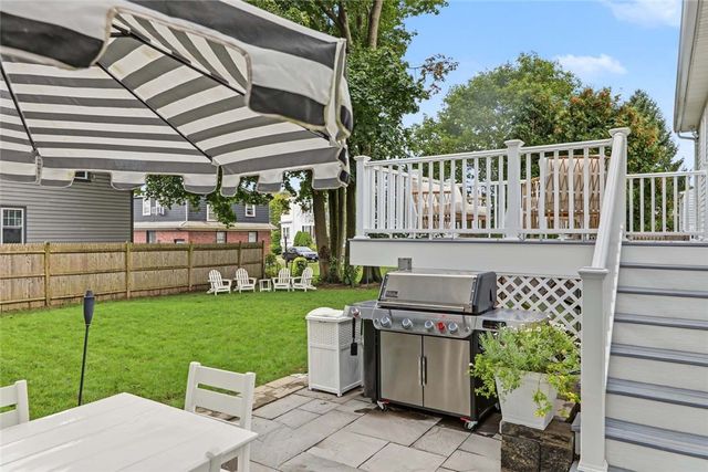 143 Church Street, Barrington, RI 02806