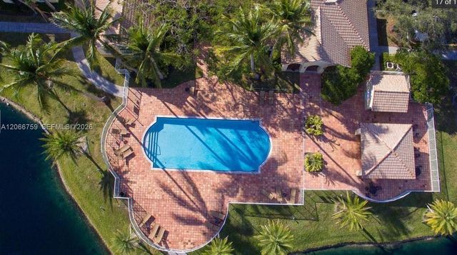 2640 S University Drive 118, Davie, FL 33328