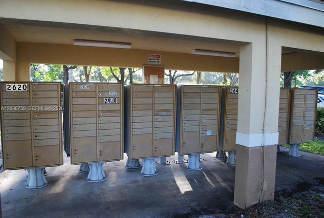 2640 S University Drive 118, Davie, FL 33328