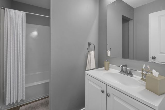 126 Walton Ferry Rd Apt A3, Hendersonville, TN 37075