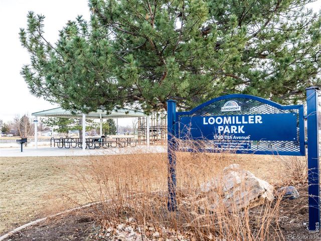 927 Hover Ridge Circle, Longmont, CO 80501