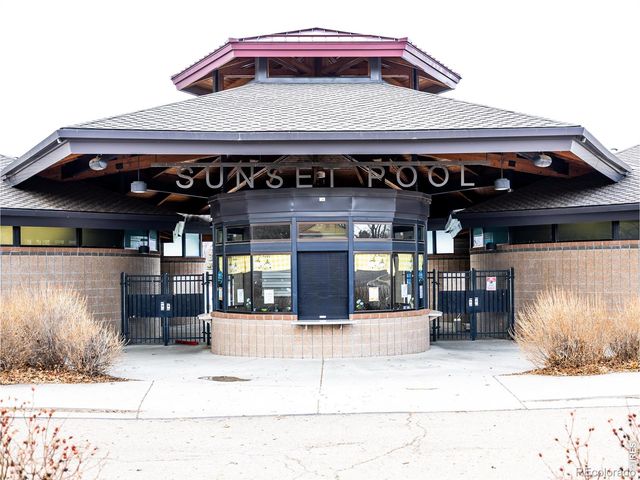 927 Hover Ridge Circle, Longmont, CO 80501