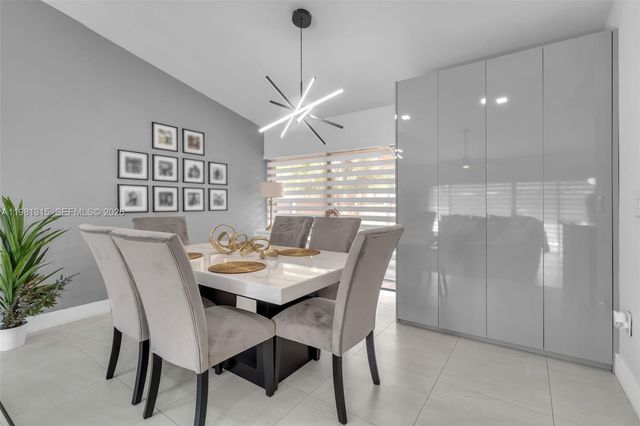 19951 NE 10th Place Way, Miami, FL 33179