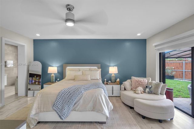 19951 NE 10th Place Way, Miami, FL 33179