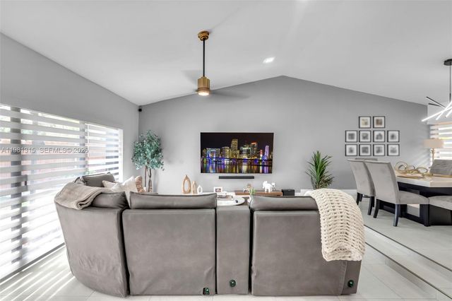 19951 NE 10th Place Way, Miami, FL 33179